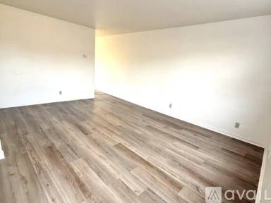 Main picture of 1219 Cora Ln