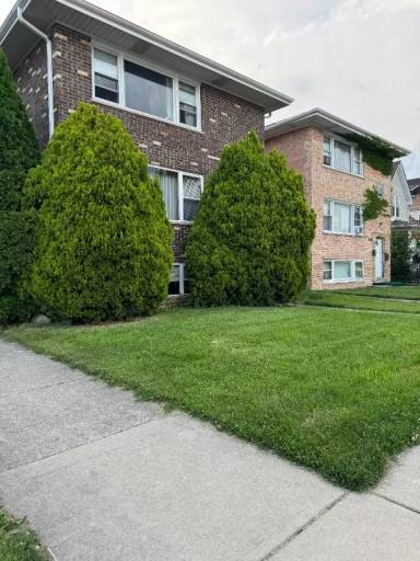 Main picture of 148 S 6th Ave
