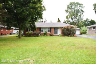 Main picture of 17961 Floral St