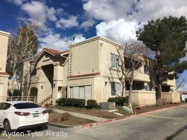 Main picture of 2807 W Avenue K12