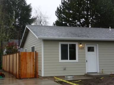 Main picture of 3127 Jack St N