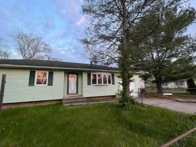 Main picture of 200 Rugby St