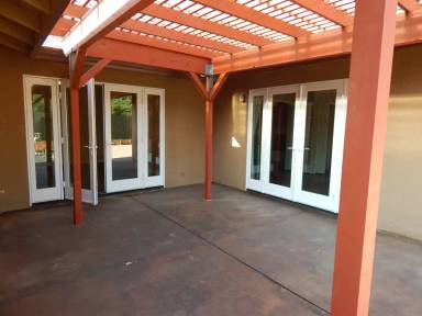Main picture of 3211 Whaler Ave