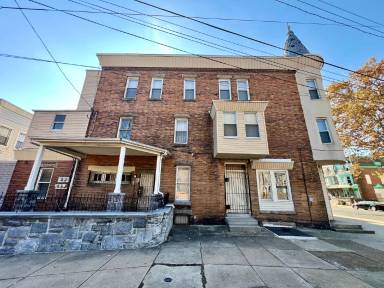 Main picture of 953 N 48th St