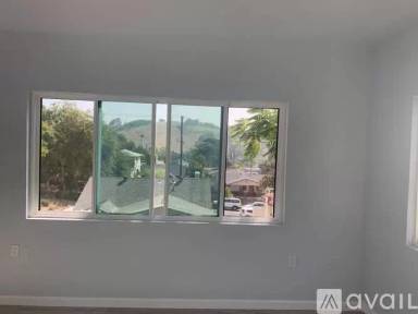 Main picture of 4027 Portola Ave