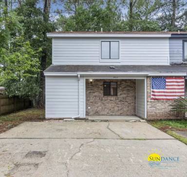 Main picture of 1710A Brighton Cv