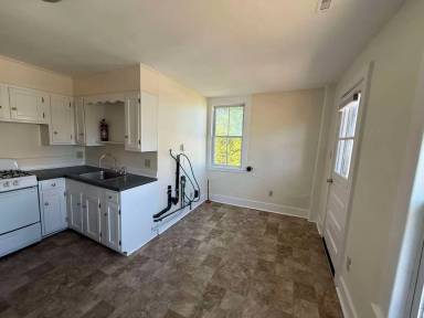 Main picture of 6 Charles St