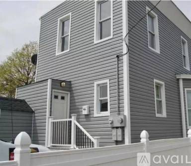 Main picture of 99 Clinton Ave