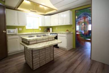 Main picture of 49 Billman Ln