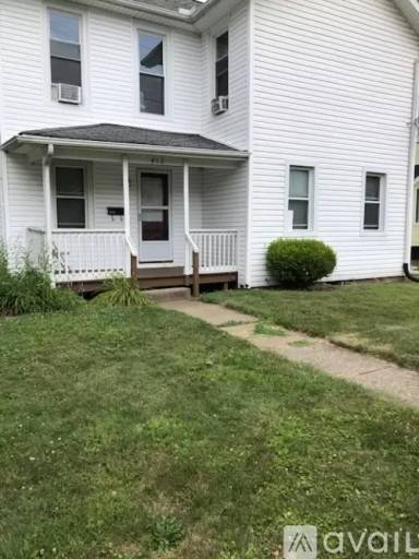 Main picture of 412 N Walnut St