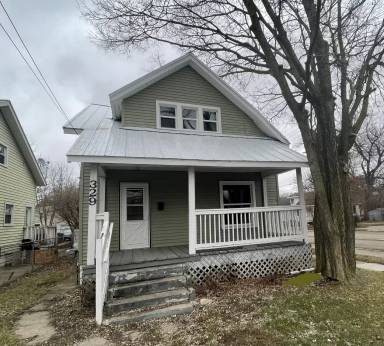 Main picture of 329 S Clemens Ave