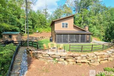 Main picture of 112 John English Dr
