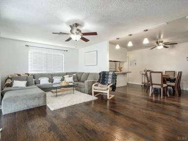 Main picture of 1395 Cypress Ln