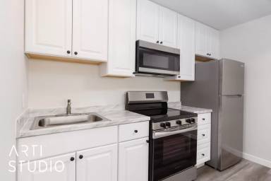 Main picture of 580 Mesa Blvd