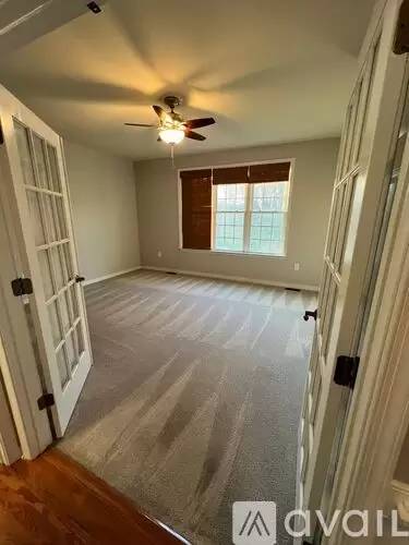 Main picture of 2925 Ridgegate Pl