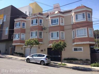 Main picture of 1081 Le Conte Ave