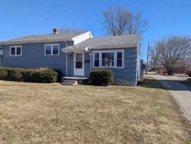 Main picture of 738 N Main St