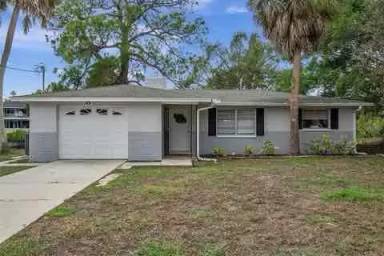 Main picture of 758 Seminole Blvd