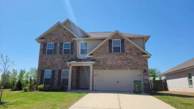 Main picture of 3205 Jordan Farm Cir NE