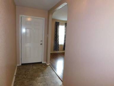 Main picture of 814 Three Wood Way