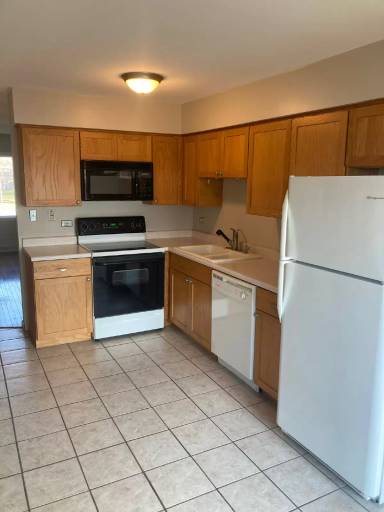 Main picture of 1048 Camellia Drive - 2
