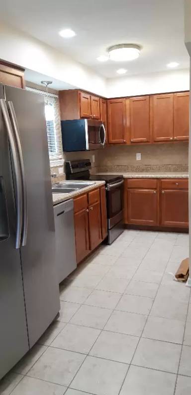 Main picture of 1562 Malibu Pl