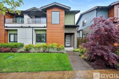 Main picture of 32843 Madrona Ave SE