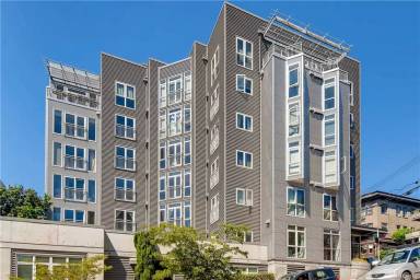 Main picture of 103 Bellevue Ave E
