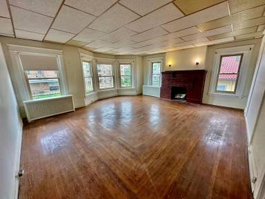 Main picture of 1516 W Walnut St