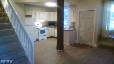 Main picture of 107 Walnut St