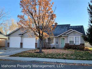 Main picture of 282 S Taylor Ave