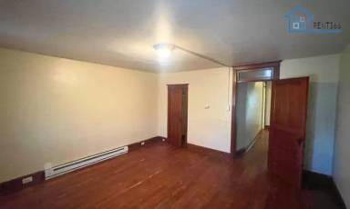 Main picture of 405 N 2nd St