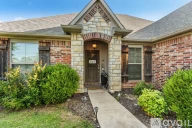 Main picture of 3960 W Mountain View Dr