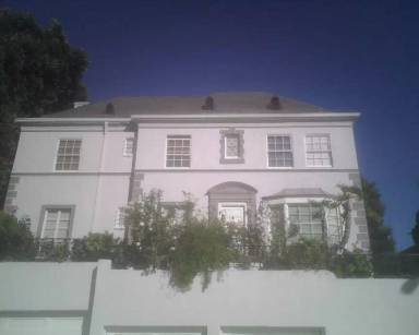 Main picture of 1962 1/2 N Alexandria Ave