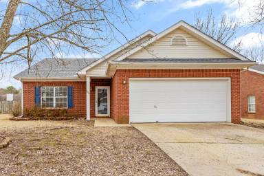 Main picture of 164 Brass Oak Dr