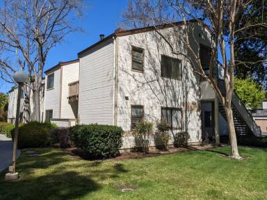 Main picture of 1338 Meadow Ridge Cir