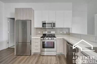 Main picture of 2550 S Wabash Ave