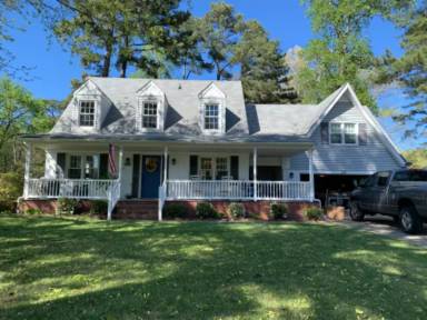 Main picture of 2804 Queen Anne Rd