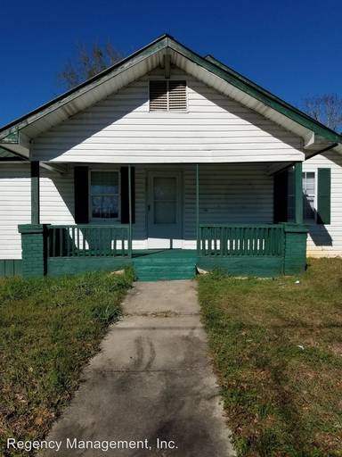 Main picture of 101 Carver St