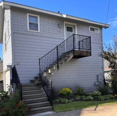 Main picture of 5413 Roosevelt Ave