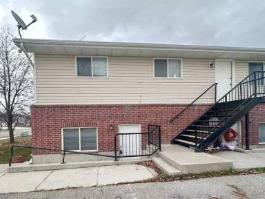 Main picture of 759 W 400 N