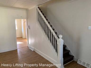 Main picture of 1903 Forster St