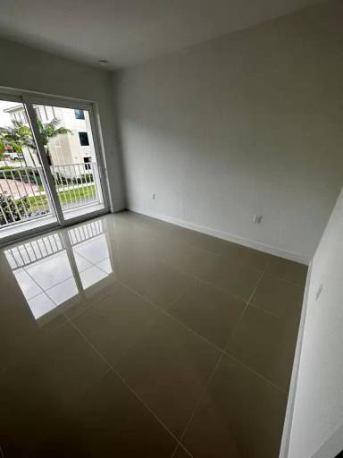 Main picture of 2577 SW 143 Path