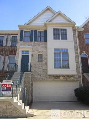 Main picture of 9423 Van Arsdale Dr