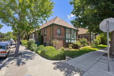 Main picture of 1801 Alameda Ave