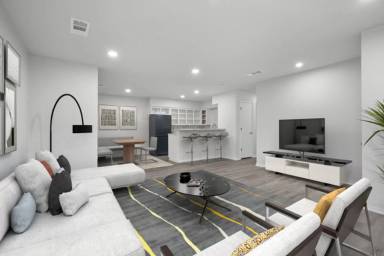 Main picture of 718 Skyline Dr