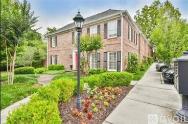 Main picture of 12 Kings Walk NE