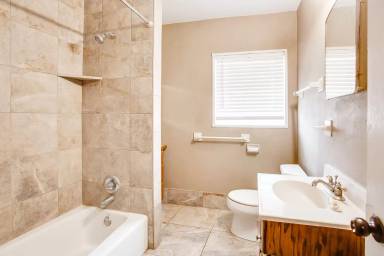 Main picture of 3315 25th St