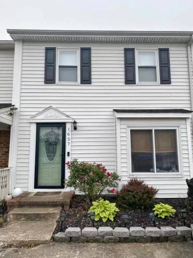 Main picture of 1657 Fairfax Dr