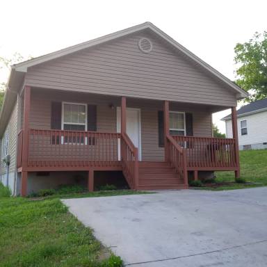 Main picture of 513 N Germantown Rd